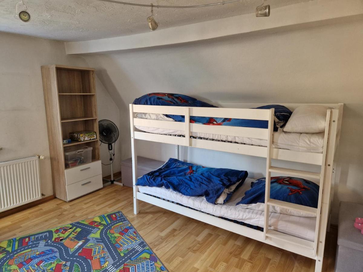 Ferienwohnung Blumenshein Bei Speyer Karlsruhe Familienfreundlich 5 Pers Zeiskam Екстер'єр фото
