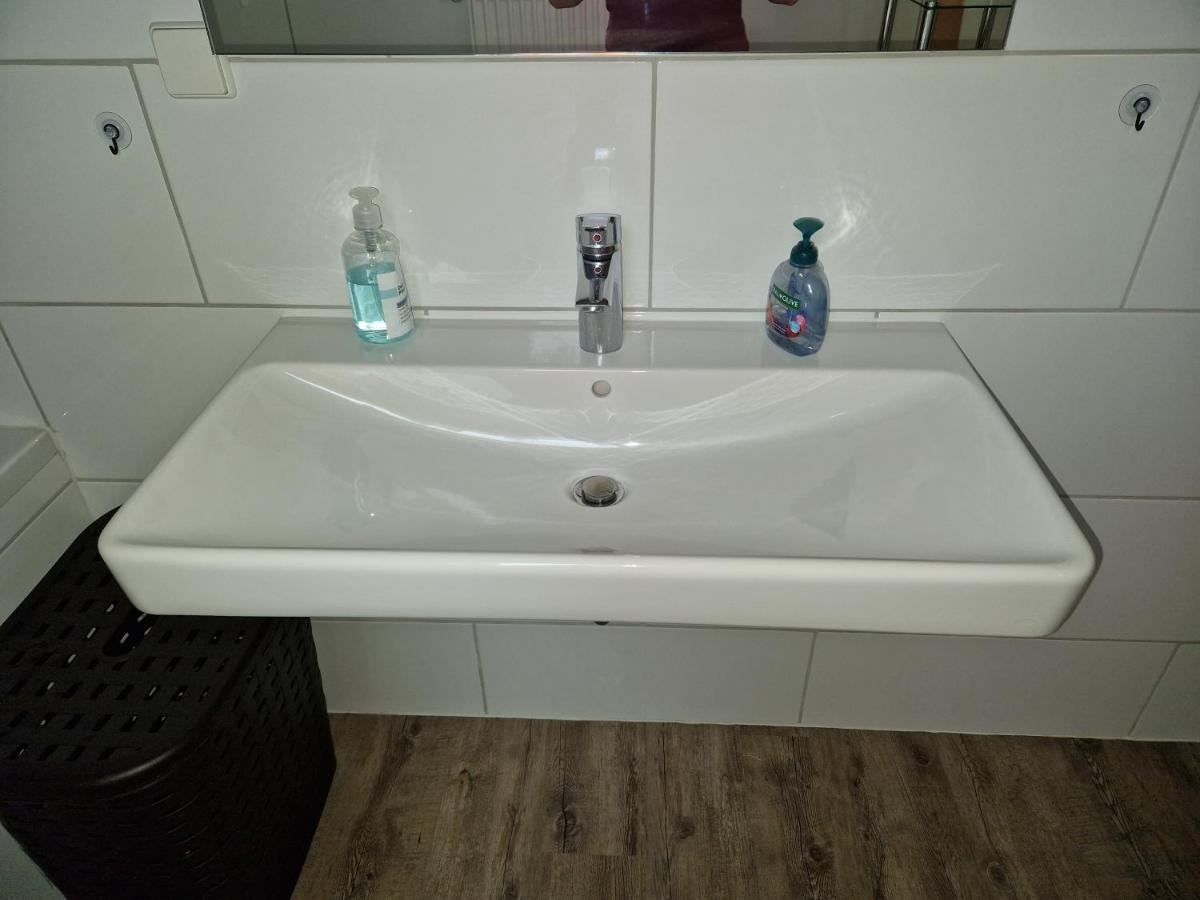 Ferienwohnung Blumenshein Bei Speyer Karlsruhe Familienfreundlich 5 Pers Zeiskam Екстер'єр фото